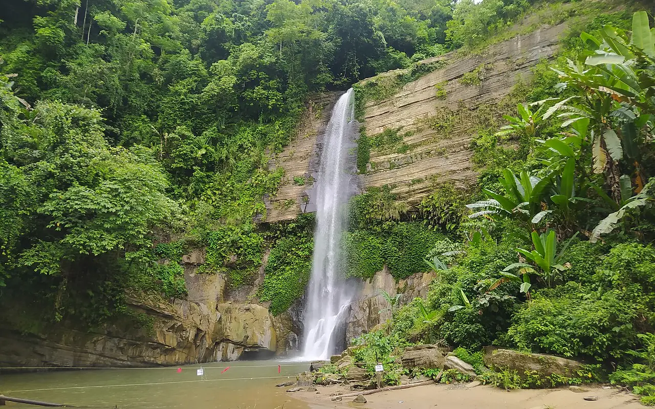 মাধবকুণ্ড জলপ্রপাত, মৌলভীবাজার