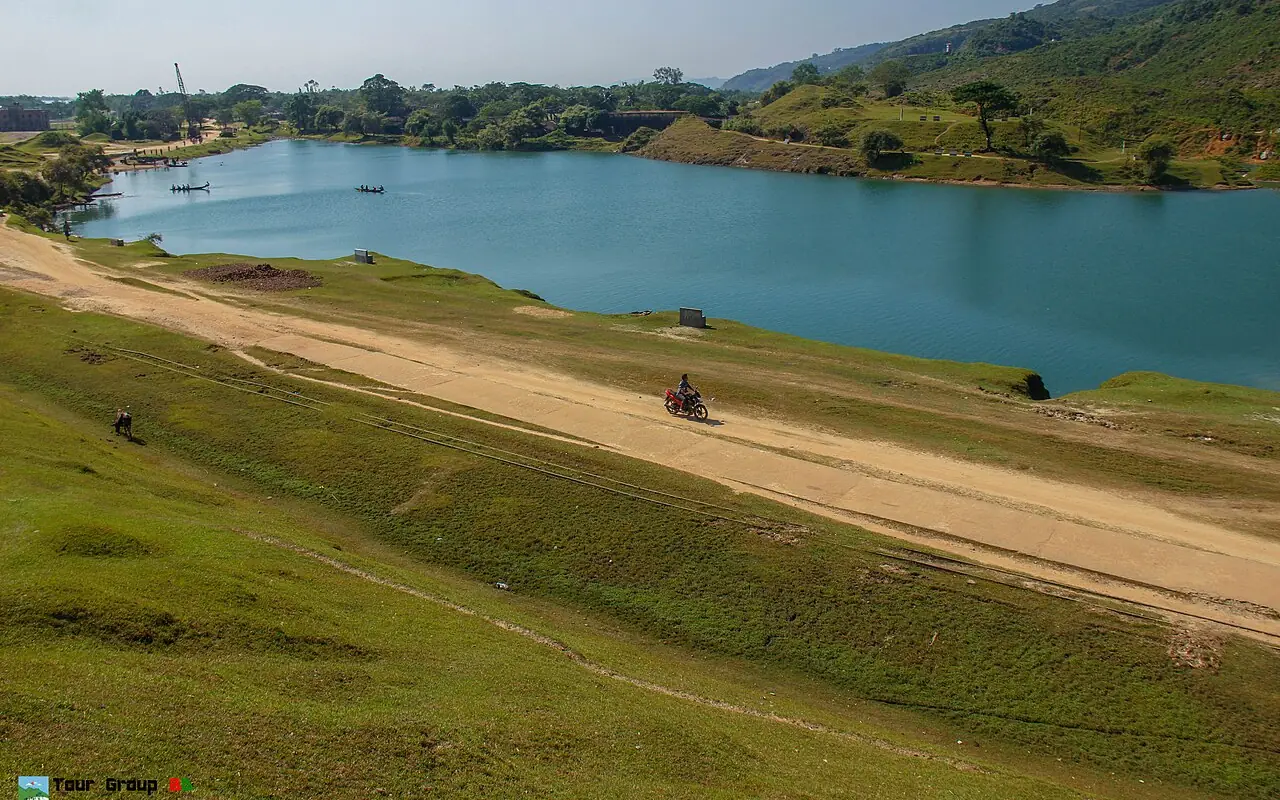 নীলাদ্রি লেক (শহীদ সিরাজ লেক), সুনামগঞ্জ