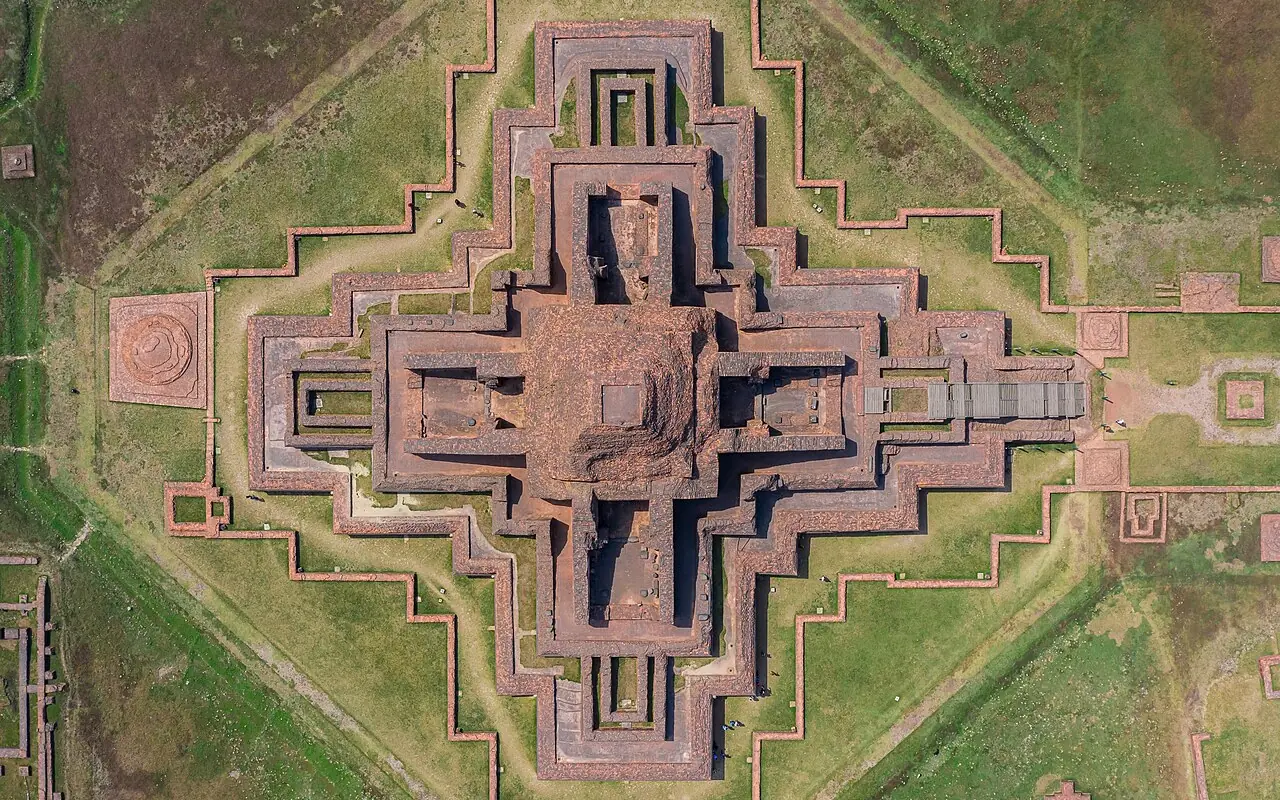 Paharpur Buddhist Vihara, Naogaon